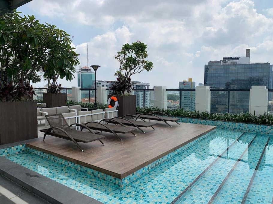 Steps To Vincom/Casino/D1/Pool/Gym/Netflix/3Beds Apartment Ho Chi Minh City Exterior photo